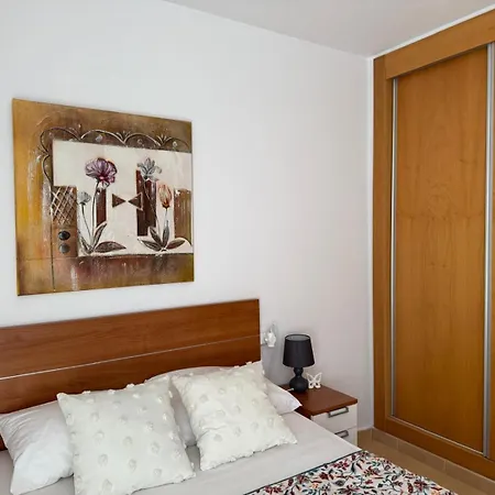 Apartament Punta Cormoran *